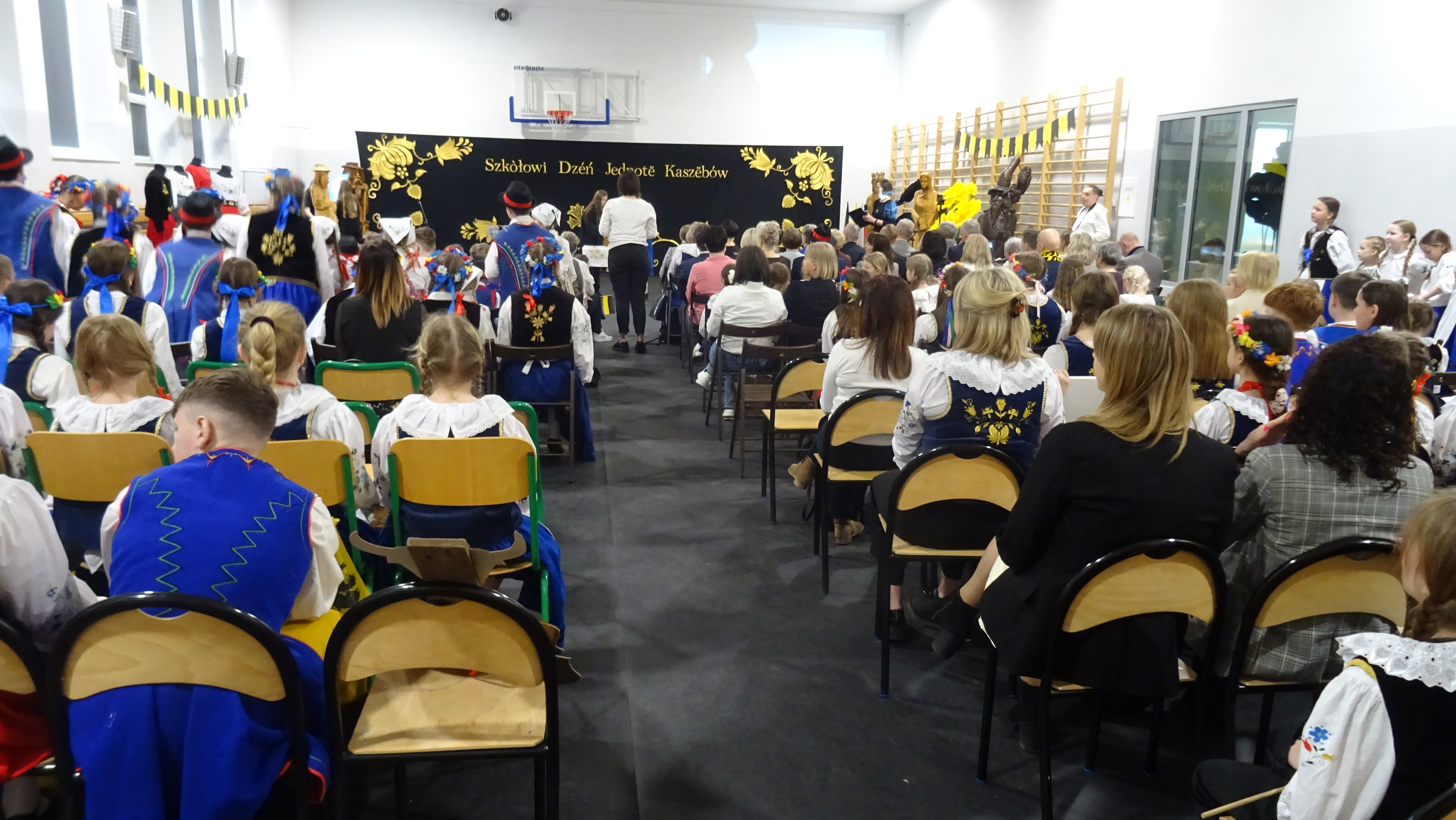 Gminny i Szkolny Dzień Jedności Kaszubów - SP Kłodawa